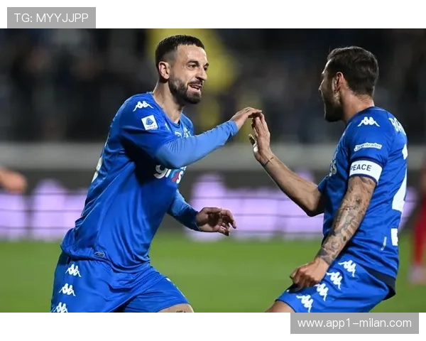 莱切门将法尔科内传球成功率45.6%，成米兰高位逼抢突破口